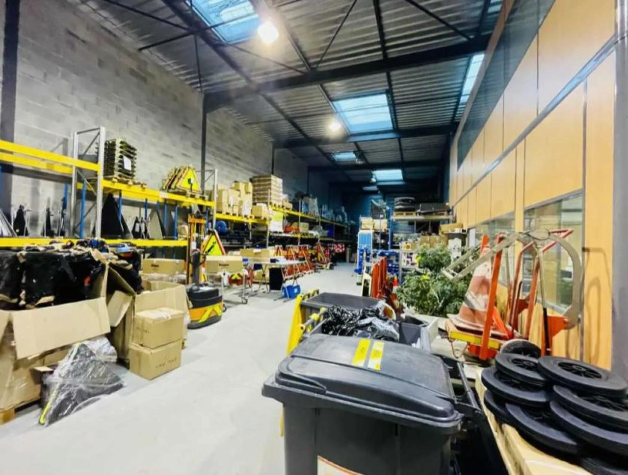 Local d'activité Chaponost 420m² Location local d'activité Chaponost Rhône OLACT2426419 4